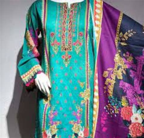 replica clothing shops in karachi